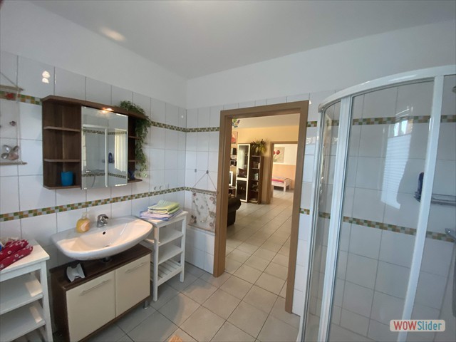 badezimmer ferienwohnung eg