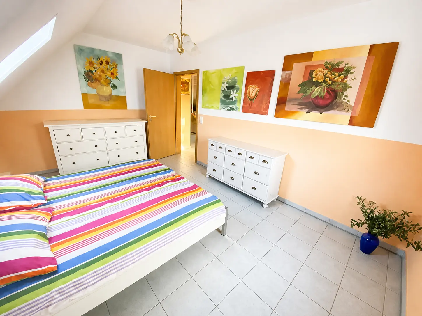 Viel Stauraum im Schlafzimmer